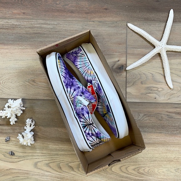🌴🔆VANS- TIE DYE SLIP ON’S 🔆🌴 - Picture 4 of 12